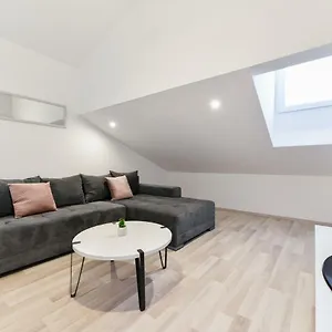 Apartament Grey Old Town, Zadar