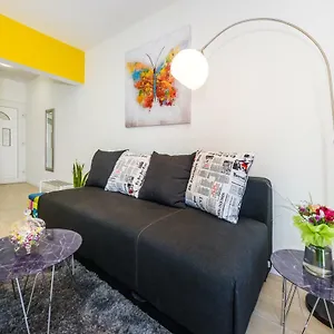  Apartment Maras
